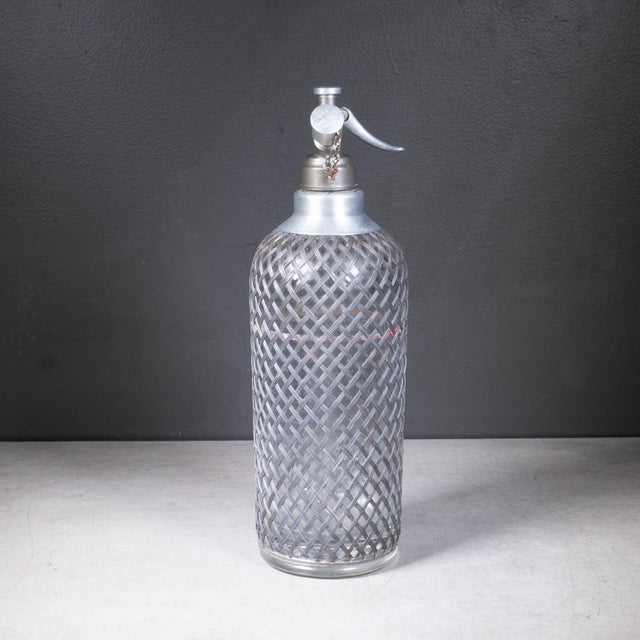 Art Deco Sparklets London Wire Mesh Seltzer Bottles c.1930 For Sale In San Francisco - Image 6 of 10