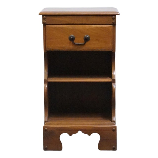 Abernathy Furniture Co. Solid Hard Rock Maple Early American 16" Open Cabinet Nightstand For Sale