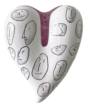 Heart in Ceramic ‘Human Faces' N.6 in Purple by Gianni Veneziano for Kiasmo