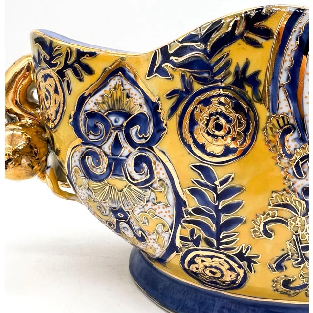 Vintage Italian Majolica Centerpiece Bowl – Hand-Painted Blue, Yellow & Gilt With Pomegranate Handles – Baroque / Mediterranean Revival For Sale - Image 12 of 12
