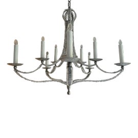 Example of Dennis and Leen Chandeliers