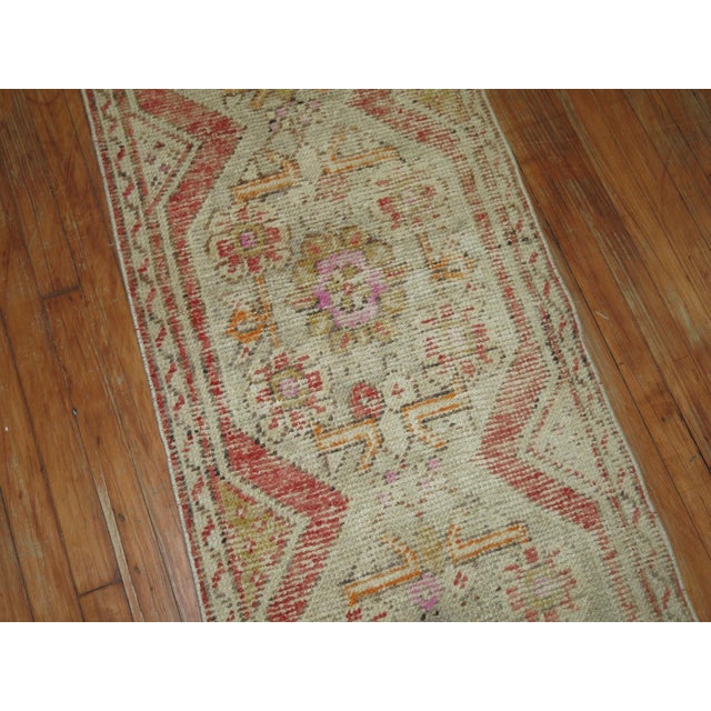 Shabby Chic Turkish Anatolian Runner rug no.31093 For Sale In New York - Image 6 of 8