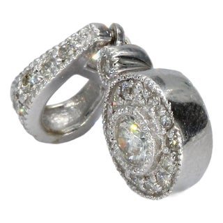 18k White Gold Pendant With Round White Diamond For Sale
