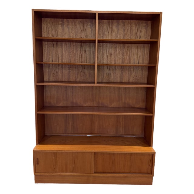 1960s Carlo Jensen for Hundevad Danish Modern Teak Media Bookcase & Credenza For Sale