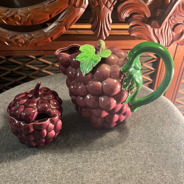 Vintage Majolica Style Grape Themed Ceramic Pitcher & Lidded Sugar Jar- Set of 2 For Sale - Image 11 of 12