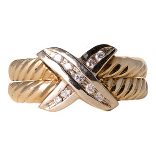 1990s Estate 14k 2Tone Gold Diamond X Channel Set Ring Band, Size 7 For Sale