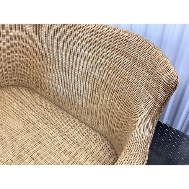 Chic Vintage Wicker Settee For Sale In New York - Image 6 of 6