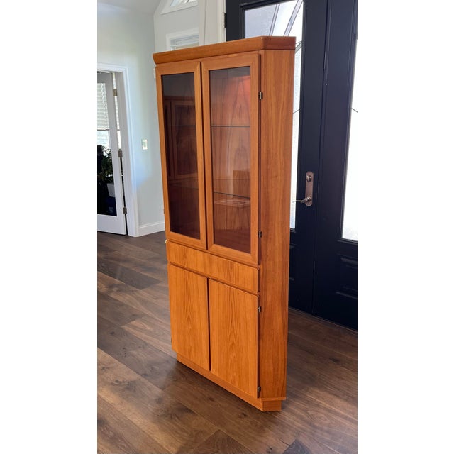 Vintage Danish Mid-Century Modern Teak Corner China Cabinet / Curio Cabinet by Skovby For Sale - Image 9 of 12