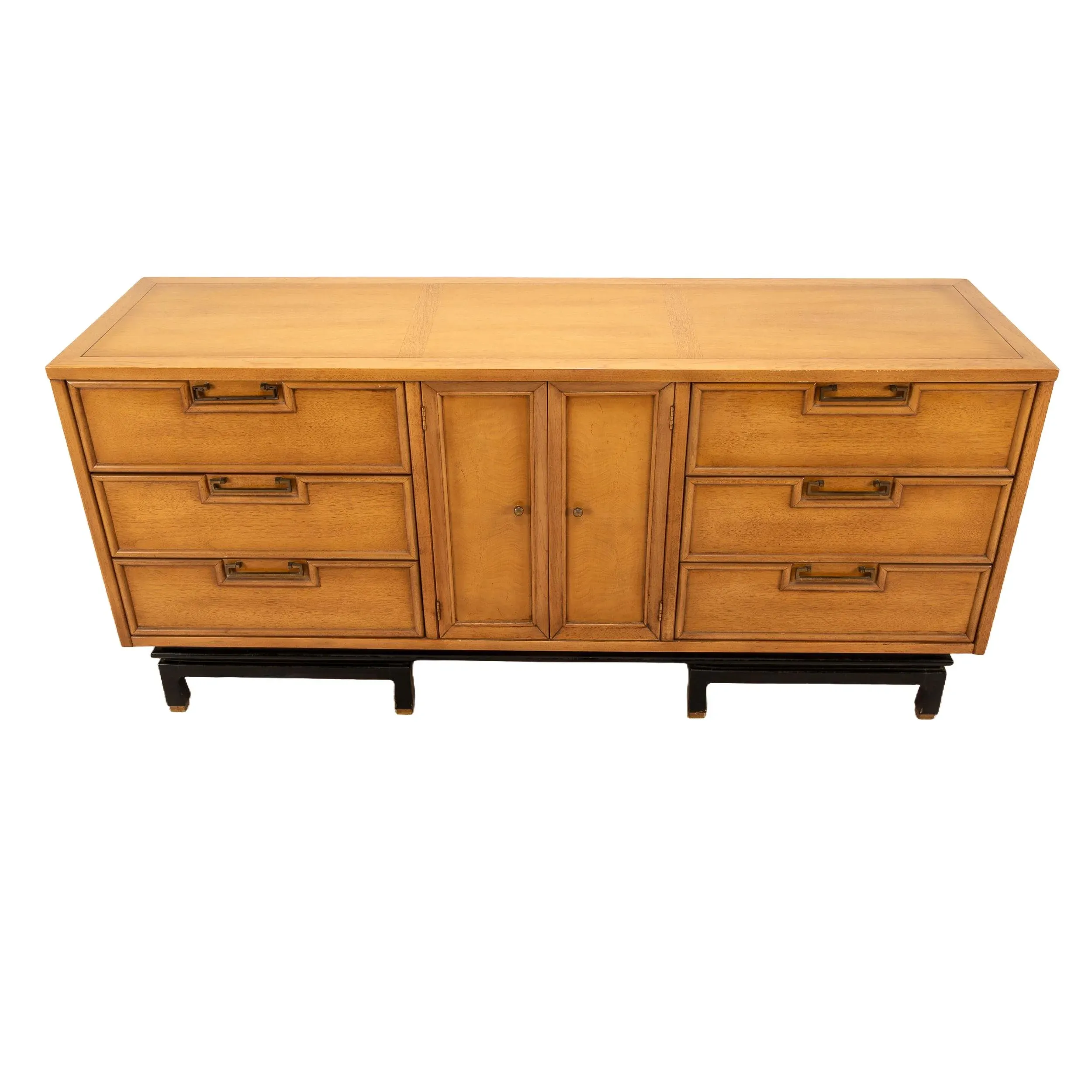 M*様 貴重！50sヴィンテージネイティブアメリカンモカシン米国買い付け Large Mid-Century Asian Ming Style Blonde Walnut Dresser by