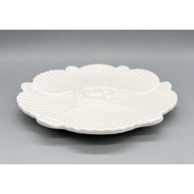 1990s White Ceramic Oyster or Luncheon Plate – Coastal Contemporary Tabletop For Sale In Houston - Image 6 of 11