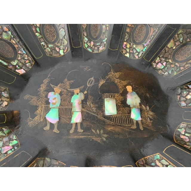 19thC. Papier-Mâché and Mother of Pearl Scalloped Edge Bowl For Sale In Miami - Image 6 of 9