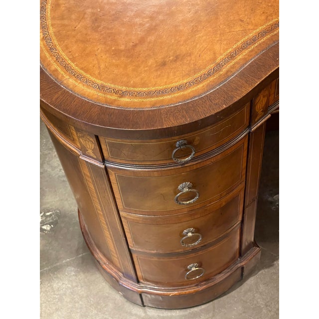 Early 20th Century Antique SlighLowery Furniture Co. Nottingham Kidney