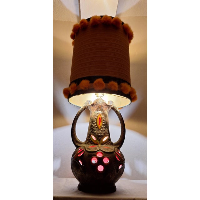 Large Vintage German Table Lamp with Internally Illuminated Ceramic Base, 1970s For Sale - Image 3 of 10
