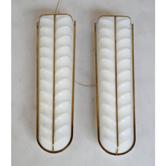 Acrylic Glass Wall Lamps, Italy, 1960s, Set of 2 For Sale - Image 10 of 10