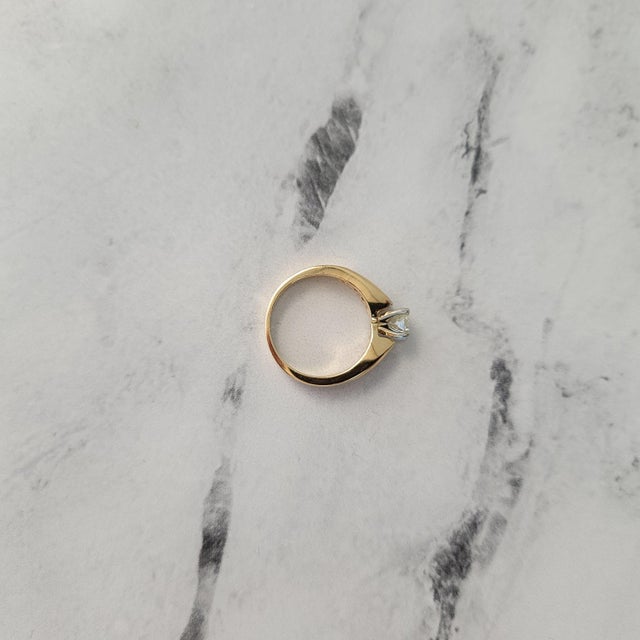 One Carat Solitaire with Baguette Accented Diamond Engagement Ring, Size 4 For Sale - Image 4 of 4