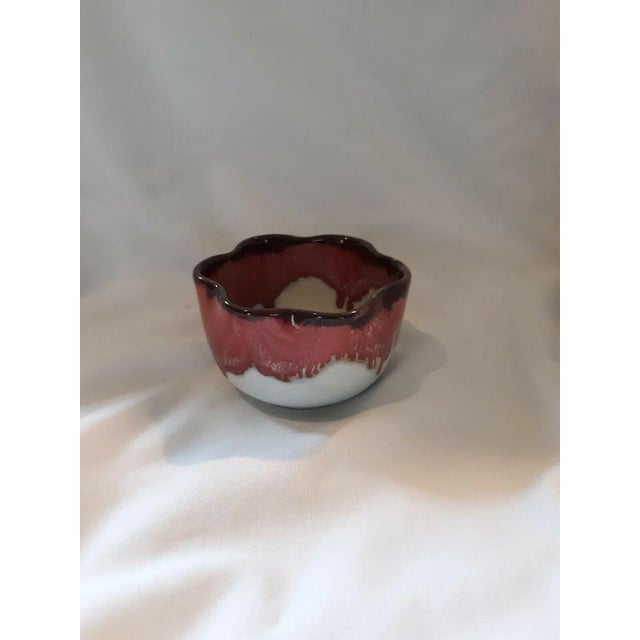 Late 20th Century Drip Glaze Scalloped Edge Hoffman Pottery Bowl For Sale - Image 5 of 8