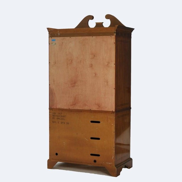 Vintage Drexel Heritage English School Adam’s Style Neoclassical Armoire 20thC For Sale - Image 17 of 18