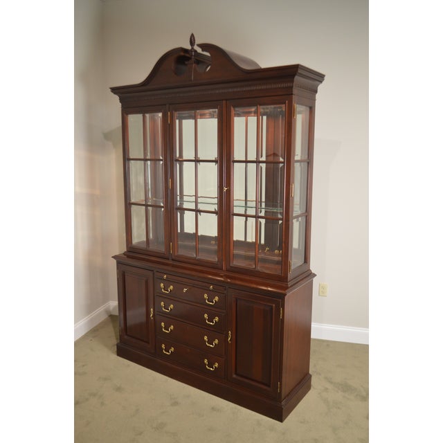 Lexington Chippendale Style Heirloom Solid Mahogany China Top