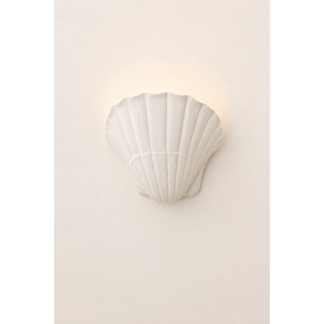 Shell-Shaped Wall Sconces in Matte White Plaster, France, 1970, Set of 2 For Sale - Image 6 of 9