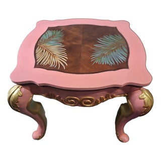Palm Beach Regency Side Table – Pink & Gold Hollywood Regency Accent Table – Hand Painted Tropical Palm Design – Vintage Glam For Sale