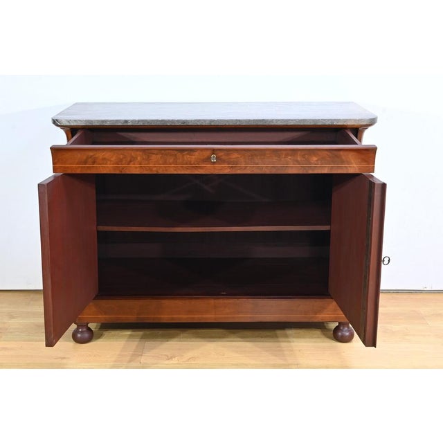 Burl Mahogany Buffet, Early 19th Century For Sale - Image 4 of 18