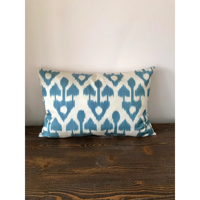 2020s Contemporary Silk Ikat Decorative Pillow Cover For Sale - Image 5 of 10