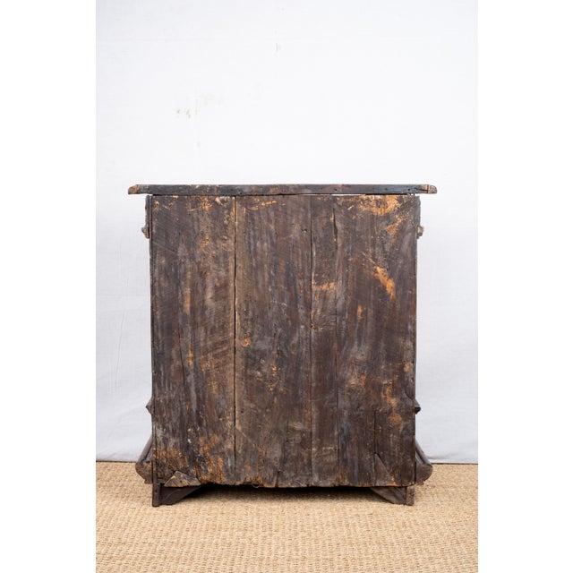 Wood 18th Century Carved Oak Italian Cabinet For Sale - Image 7 of 16