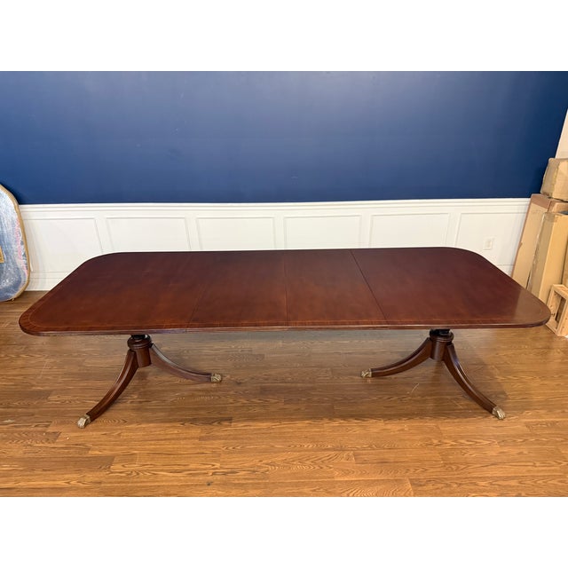 Traditional Traditional Georgian Style Banded Mahogany Dining Table by Leighton Hall - Showroom Sample For Sale - Image 3 of 14