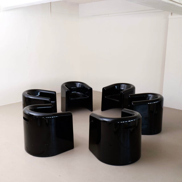 Melaina Fiberglass Monobloc Armchairs for Driade by Rodolfo Bonetto, 1970s, Set of 6 For Sale - Image 12 of 12