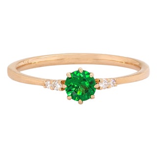 Tsavorite Garnet & Diamond Ring in 14k Yellow Gold – Round Shape 4mm, Size 6.75 For Sale
