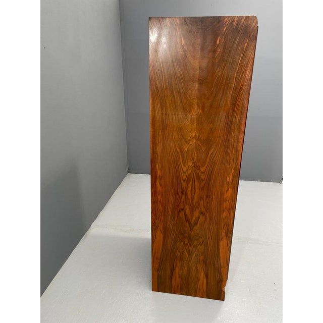 Art Deco Cabinet in Walnut Veneer, Czechoslovakia, 1930s For Sale - Image 3 of 9