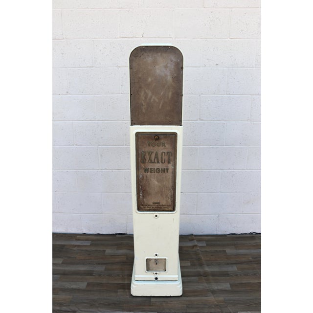 1939 Mills “Trylon” American Art Deco Penny Scale | Model 430 | Chicago For Sale - Image 9 of 15