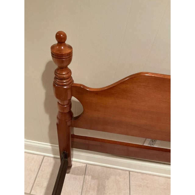 Wood Vintage 1950’s Colonial or Early American Solid Maple Twin Bed With Turned Balusters For Sale - Image 7 of 12