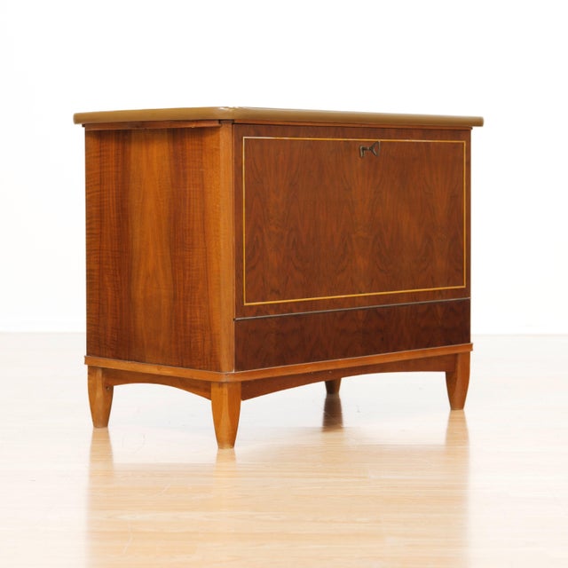 Wood Mid Century British Mechanical Liquor Cabinet, 1950s For Sale - Image 7 of 15