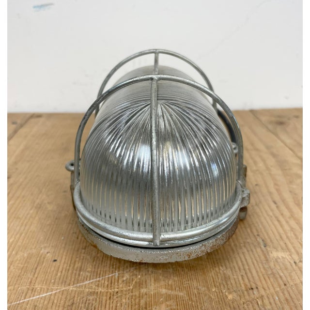Glass French Industrial Cast Iron Wall Lamp from Electro Fonte, Paris, 1960s For Sale - Image 7 of 18