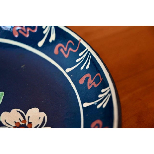 1940s Decorative Glazed Terracotta Plate from Alsace Soufflenheim, 1940s For Sale - Image 5 of 6