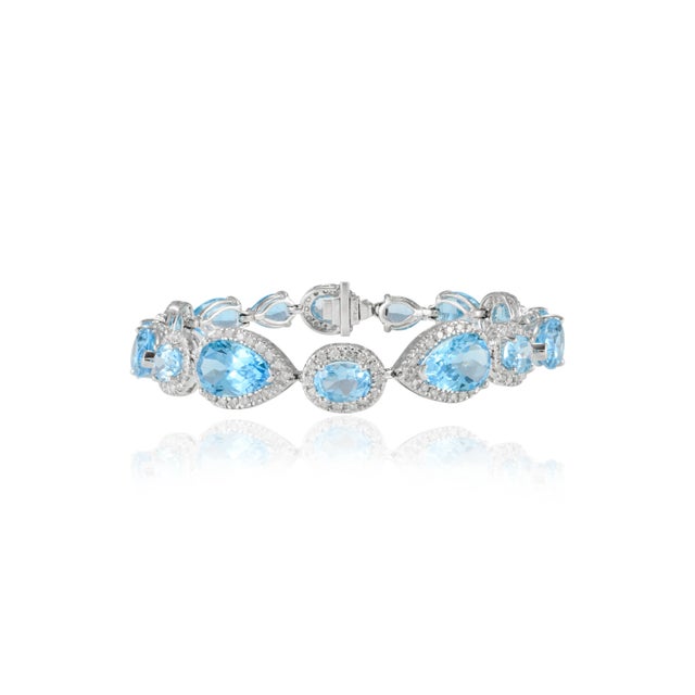 Metal 25.92 Cts Blue Topaz Diamond Modern Bracelet For Sale - Image 7 of 8