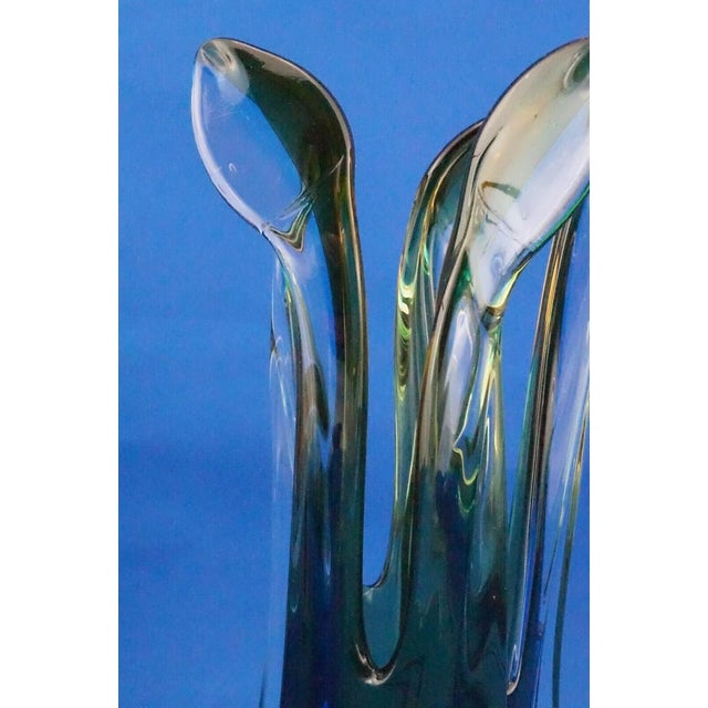 Murano Glass Vase attributed to Archimede Seguso For Sale - Image 12 of 18