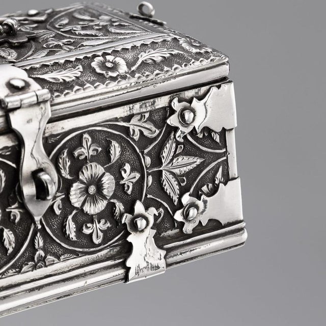 Antique Indian Madras Silver Casket, 1890 For Sale - Image 16 of 18