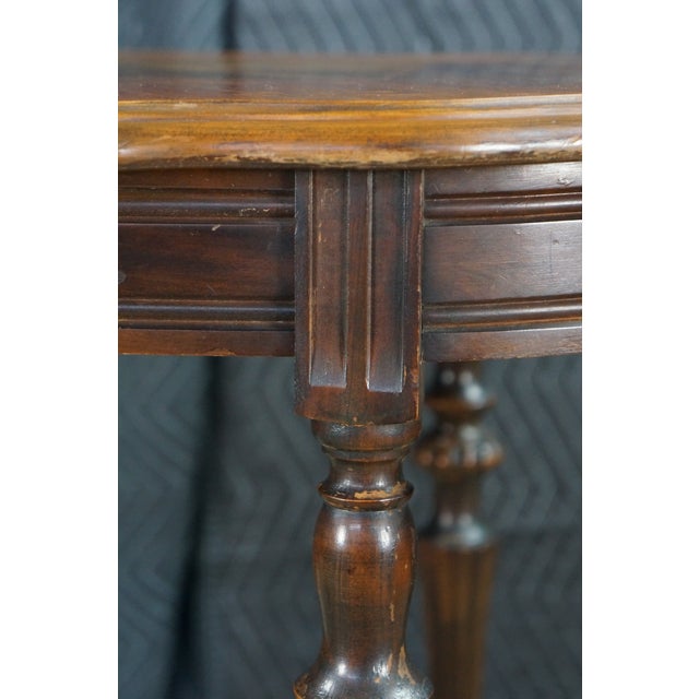 Mid Century Mersman Victorian Revival Walnut Burl Oval Inlaid Accent Table 30" For Sale - Image 6 of 18