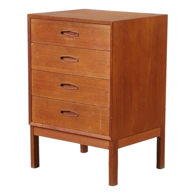 Nils Jonsson Model "Domi 4" Four Drawer Chest in Teak #3 For Sale