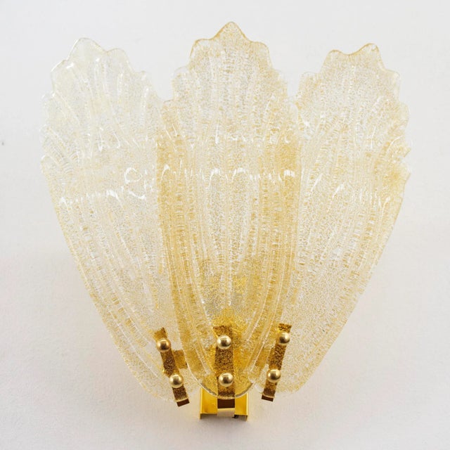 Large Wall Lights with 3 Murano Glass Amber Color Leaves and Gold Structure, Italy For Sale - Image 3 of 12