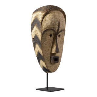 Early 20th Century Fang Mask Ngil Society Gabon For Sale