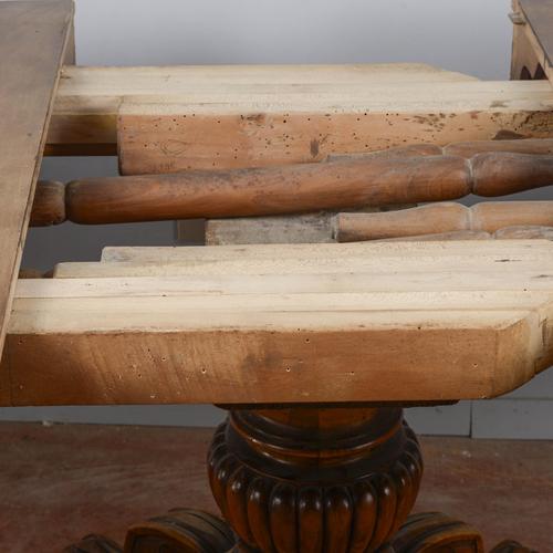 Antique Extendable Oval Table, 1800s For Sale - Image 5 of 9