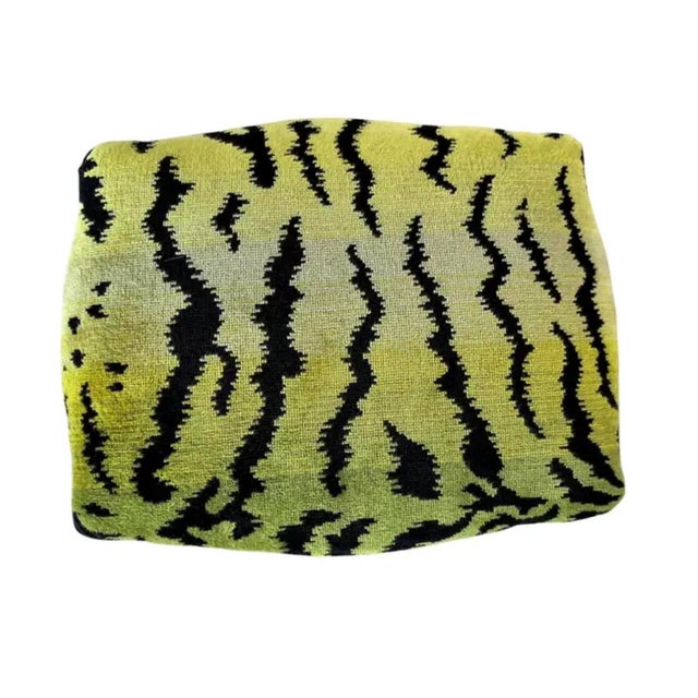 Louis XV Scalamandrè Footstool For Sale - Image 9 of 11