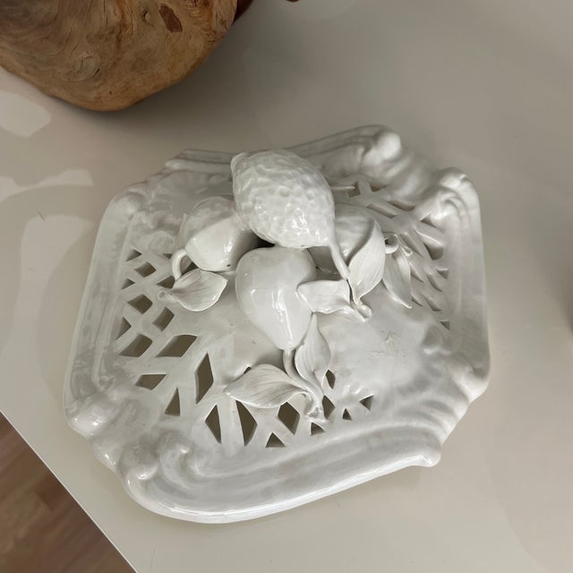 Ceramic Vintage Italian Reticuated Ceramic Creamware Lidded Tureen With Applied Fruit For Sale - Image 7 of 8