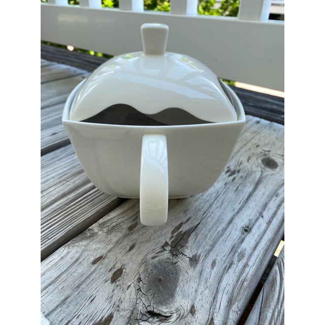 2000 - 2009 2002 Mikasa Charisma Wave Bone China Teapot For Sale - Image 5 of 8