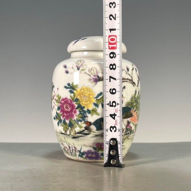 Vintage Famille Rose Porcelain Tea Jar With Lid – Peacock, Peony & Magnolia Motif For Sale In Los Angeles - Image 6 of 9