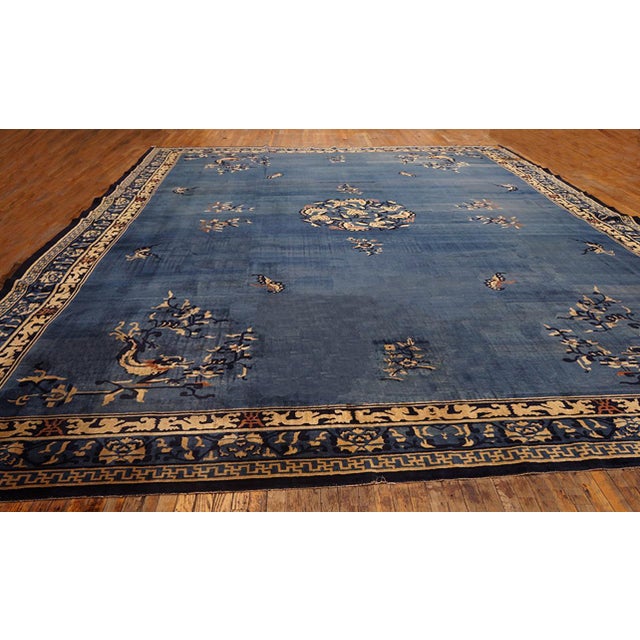 Early 20th Century Chinese Carpet ( 14'6" x 20'2" - 442 x 615 ) Antique Oversized Chinese Medallion Knotted Rug, Circa...