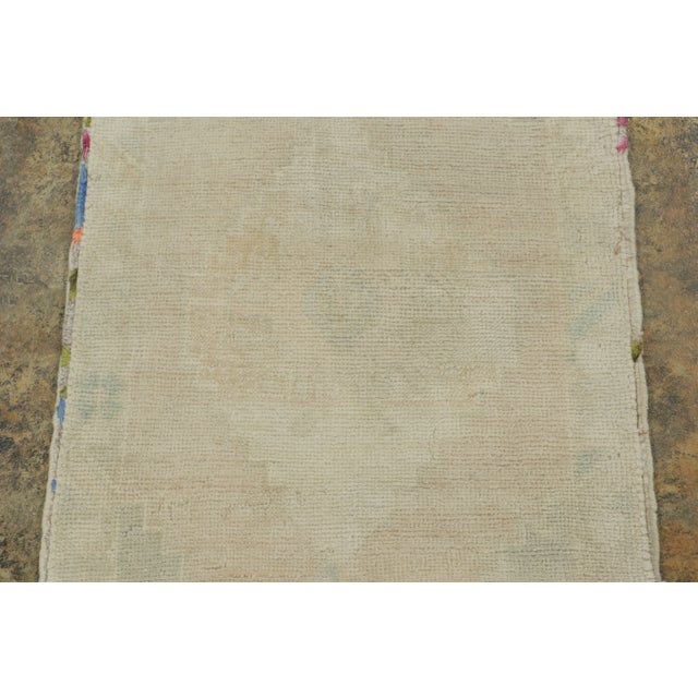 Rug & Kilim Vintage Gift-Sized Turkish Rug With Brown & Ivory Medallion Design - Rug & Kilim For Sale - Image 4 of 6